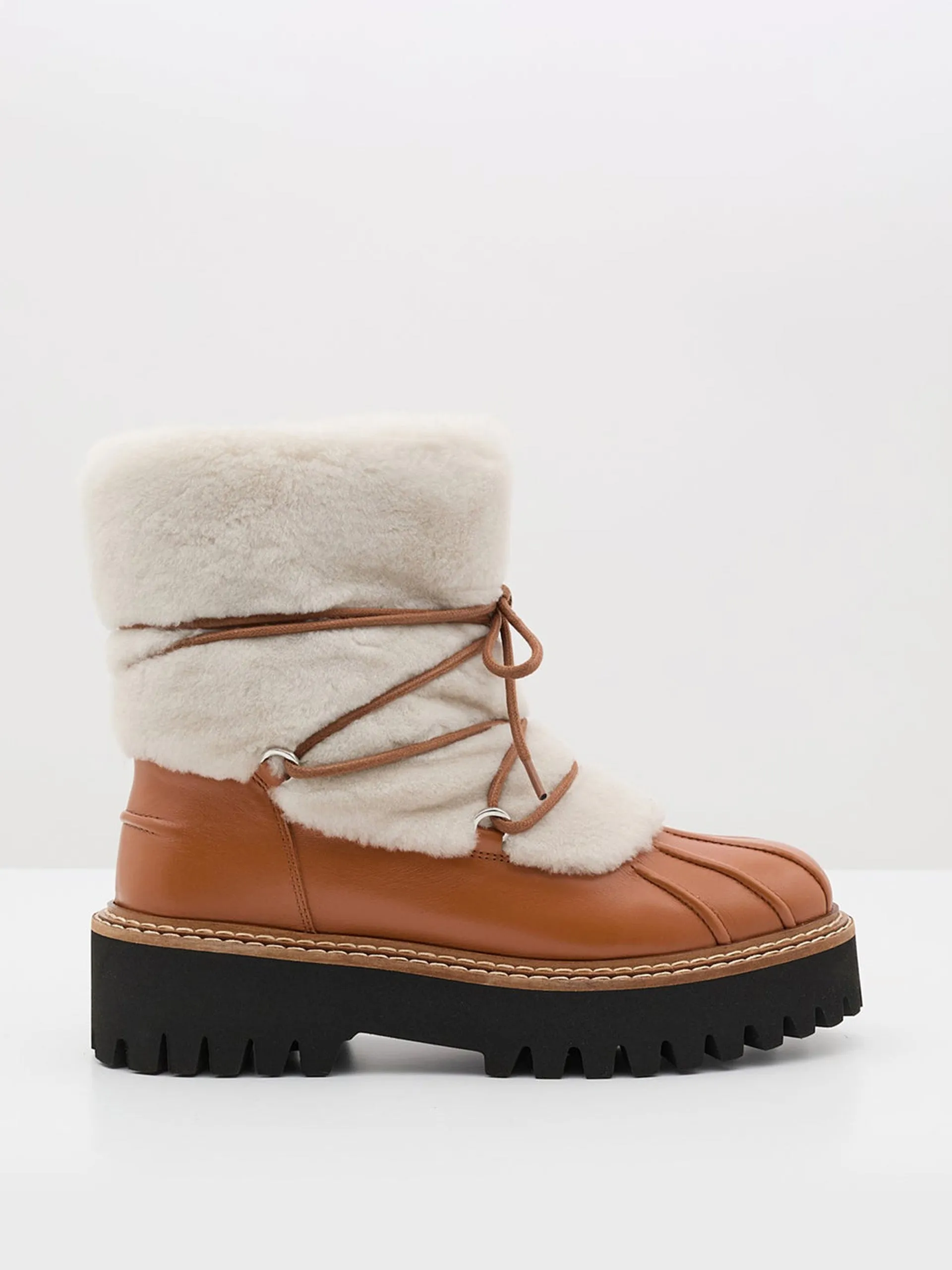 Lace-up mid-length boots in ironed Merino